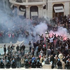 EDITORIALI / Roma a ferro e fuoco. Ora sanzioni esemplari